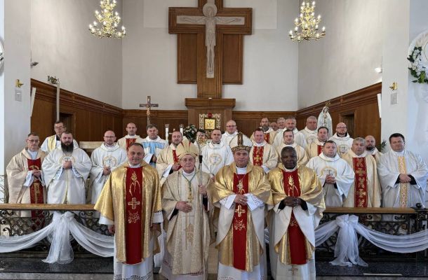 У Свіслачы а. Антоні Пажэцкі адзначыў срэбраны юбілей святарства